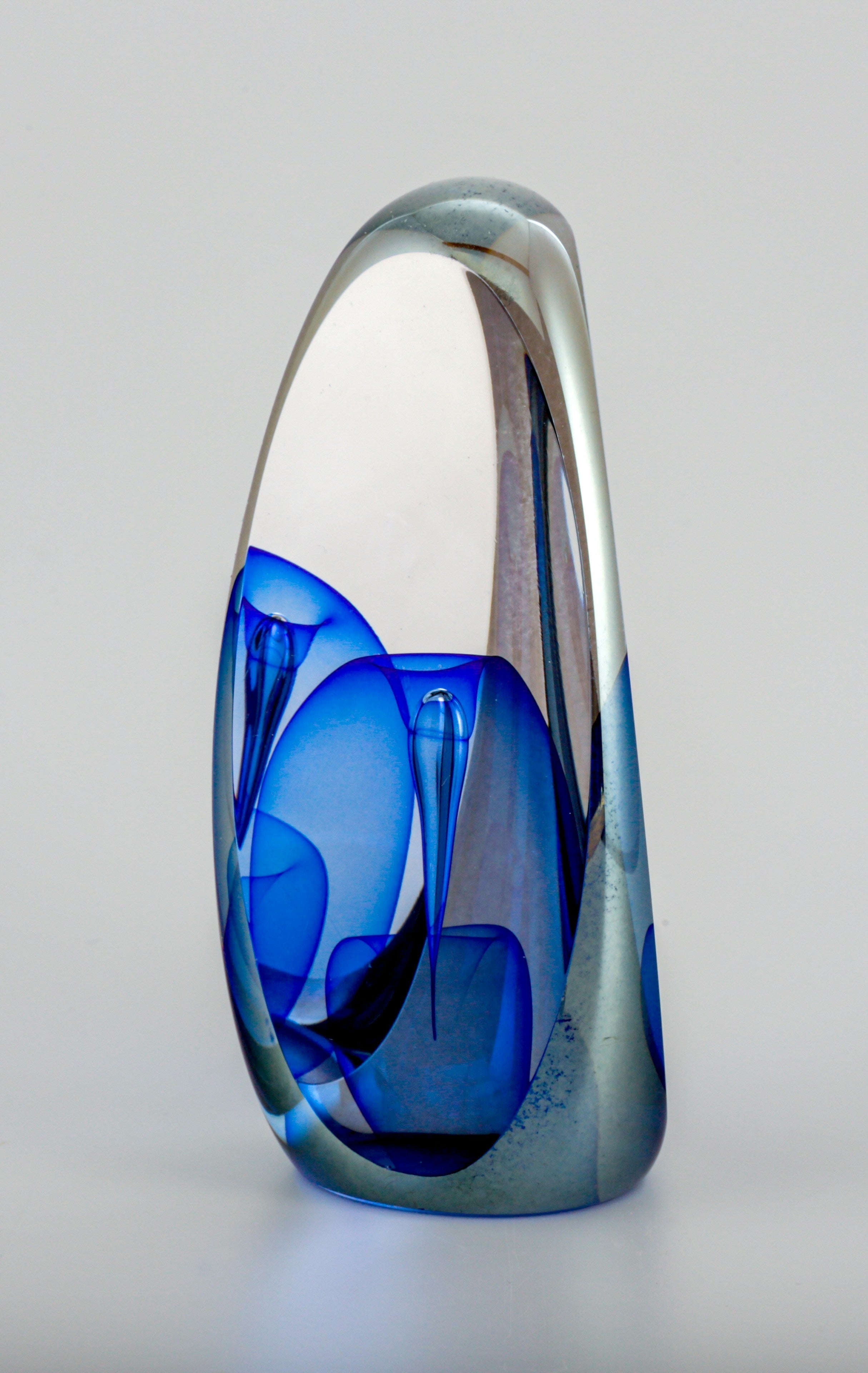 Tall Glass Sculptures as Paperweights: When Decorative Height Works Best
