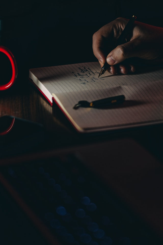 How to Select a Notebook Based on Your Writing Style