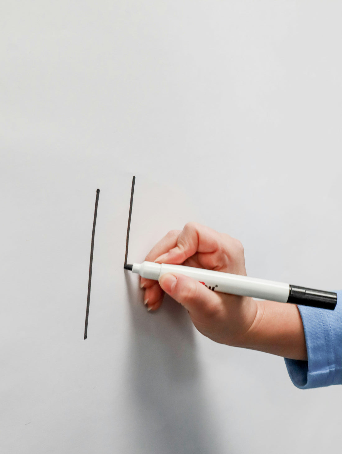 Magnetic Dry Erase Erasers: What to Consider for Classroom and Office Whiteboards